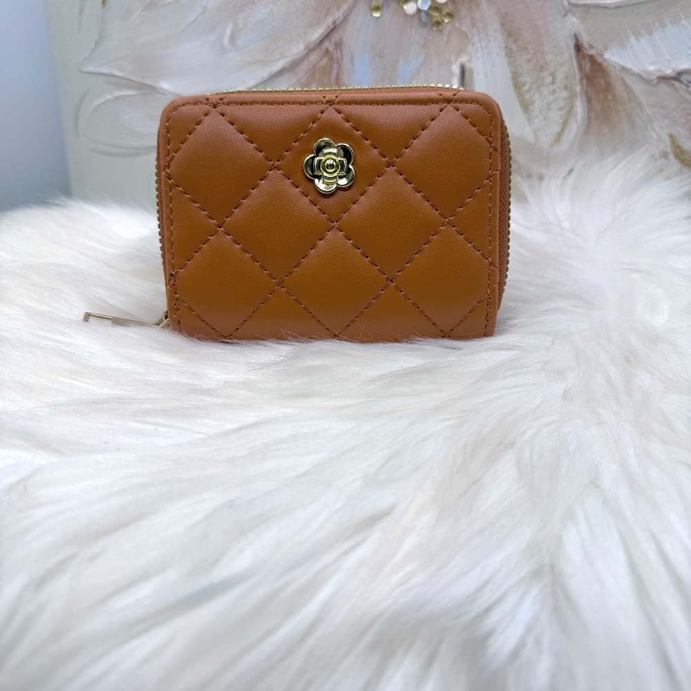 Elegant Cognac Brown Quilted Faux Leather Women's Wallet